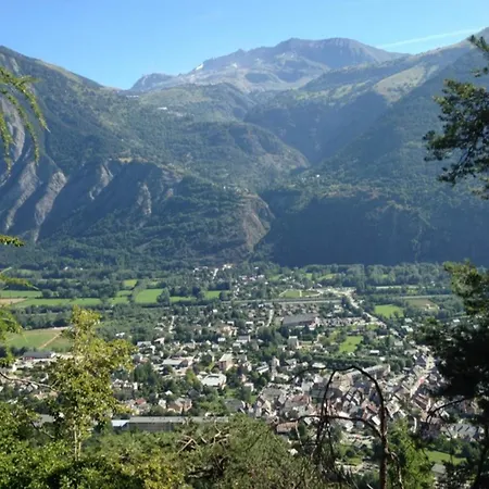 Les Lys Oranges Le Bourg-dʼOisans