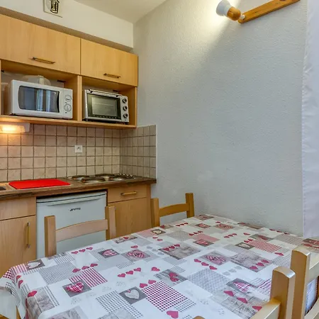 Les Lys Oranges Lägenhet *